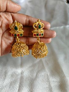 Exquisite Gold Tone Jhumka Earrings