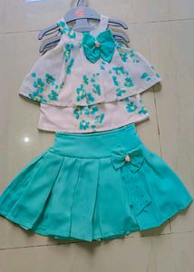Cute Aqua Floral Outfit