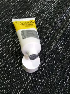 lip / moisturizer