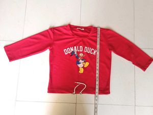Donald Duck Graphic Long Sleeve Crop Top