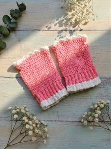 Handmade Pink &amp; White Fingerless Gloves