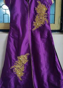 Ethnic Gown With Split+🎁