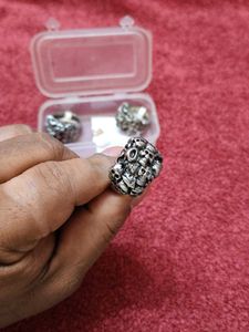 Gothic Skull Ring
