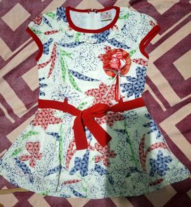 New Cute Floral Print Dress with Red Bow