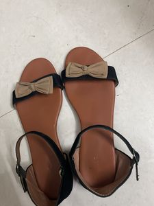 Gibelle Sandals