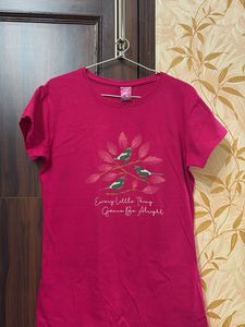 Cute Bird Graphic Pink T-Shirt
