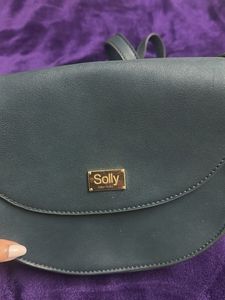 Allen Solly Sling Bag