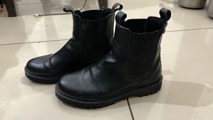 Delize Black Faux Leather Chelsea Boots
