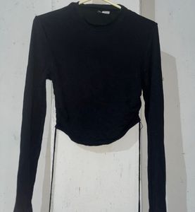 H&amp;M Divided Black Cropped OpenBack Long Sleeve Top