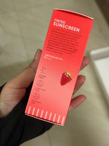 Dot &amp; Key Tinted Sunscreen SPF 50+ Strawberry Dew