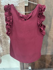 beautiful maroon top