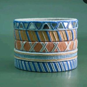 Set of 5 Stylish Bangles🩵