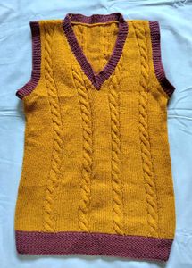 Vintage Sleeveles Cable Knit Vest Handmade Sweater
