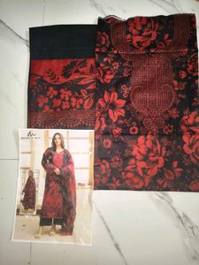 Elegant Red &amp; Black Floral Kurta S