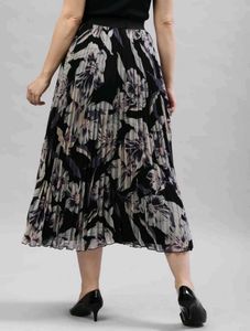 Women Floral Print Pleated Black Skirt