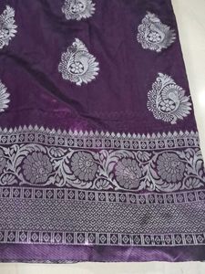 Elegant Purple Paisley Saree