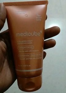 Medicube Collagen Night Wrapping Mask with free ap