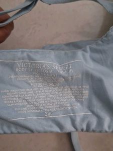 34C VS padded bra