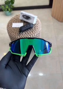 OAKLEY*🔥*GREEN BLUE/AUQ* TOP NOTCH QUALITY