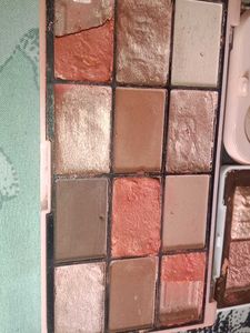 Assorted Eyeshadow &amp; Blush Palettes