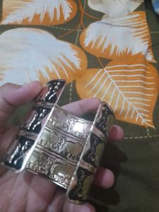 BRASS ELEPHANT NAVRATRI CUFF🌸
