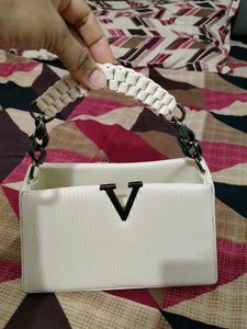 Chic White Textured Handbag