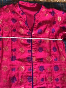 Women’s Banarasi Silk Kurta Pink
