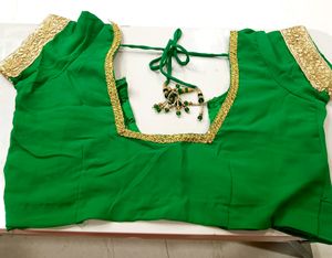Saree With Blouse