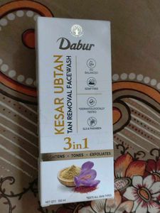 Dabur Kesar Ubtan Facewash