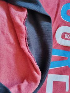 117.Red  Sweatshirt(pullover)