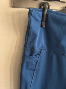 Blue Activewear Leggings with Pockets
