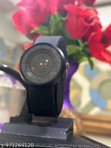 Unique Black Dial Men's Watch