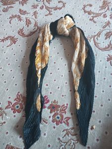 Hair Tie Band- Elegant And Stylish Look.