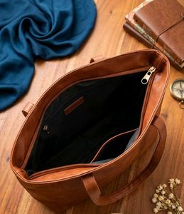 Classic Brown Faux  Tote Bag🥰👜