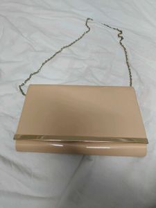 Elegant Clutch with Chain