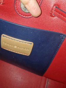 Tommy Hilfiger Sling bag