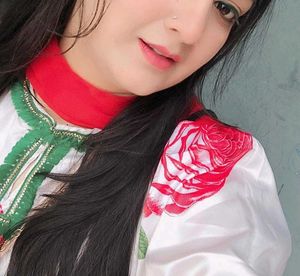 Elegant Rose Print Kurta (only)