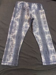 Stylish Blue Tie-Dye yoga leggings