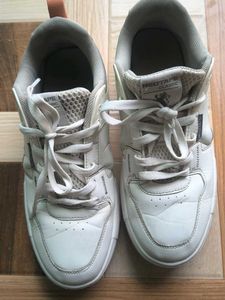 Red Tape Classic Sneakers