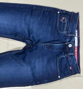 Brand New Unused Men's Stylsh Blue Flu Jeans 👖