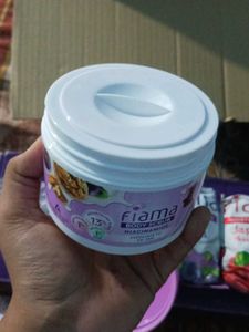 Fiama Body Scrub &amp; Moisturizing Bars