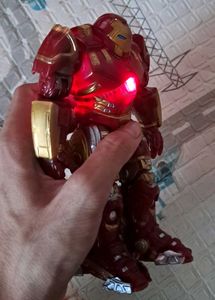 Marvel HulkBuster ( IronMan Suit ) Toy