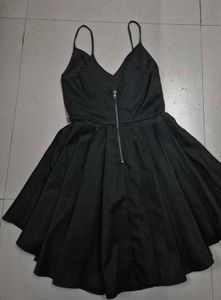 TEMT Collection Black Dress