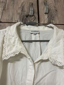 Elegant White Lace Collar Blouse