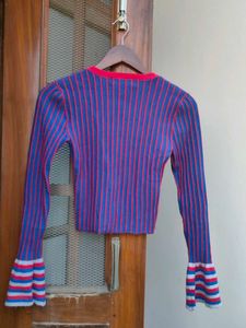 Forever 21, Bell/Bat Sleeve Crop Sweater