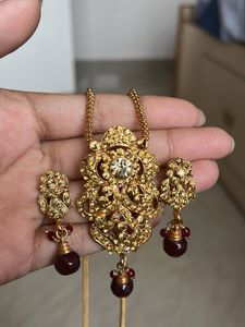 Indian Jewelry Set - Gold Tone