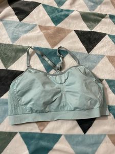 H&amp;M Comfortable Sports Bra