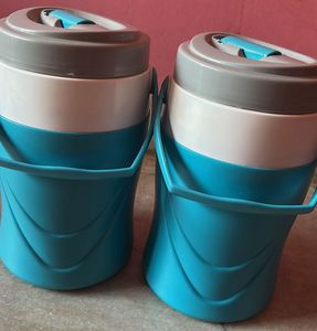 Pinnacle Water Jugs (Set of 2)