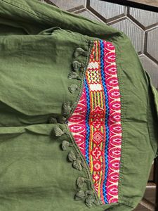 Zara Embroidered Green Cropped Jacket