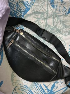 Chic Black Faux Leather Fanny Pack